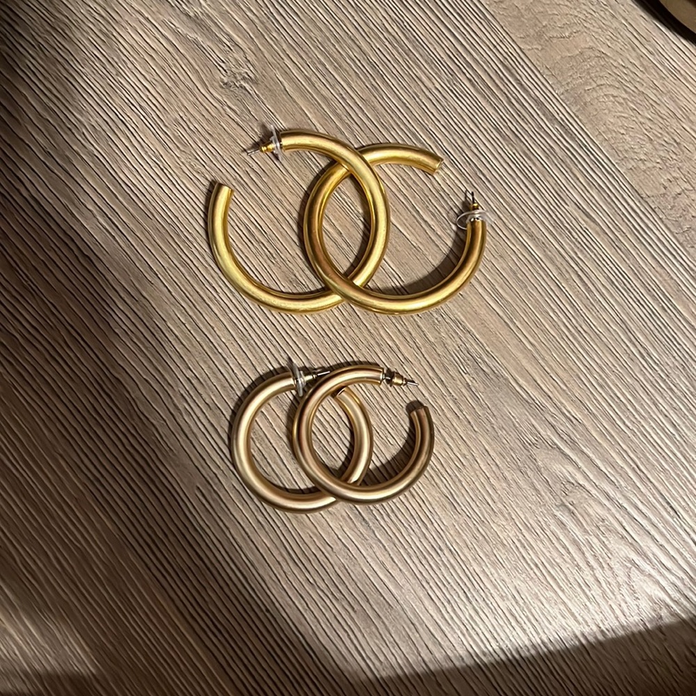 Set Of 2 Chunky Gold Hoops
